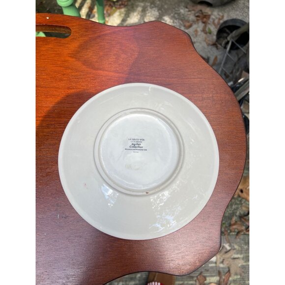 Hand-Painted Ceramic Plate With Vibrant Fish Design By La Dolce Vita - 7" Diam - Picture 2 of 3